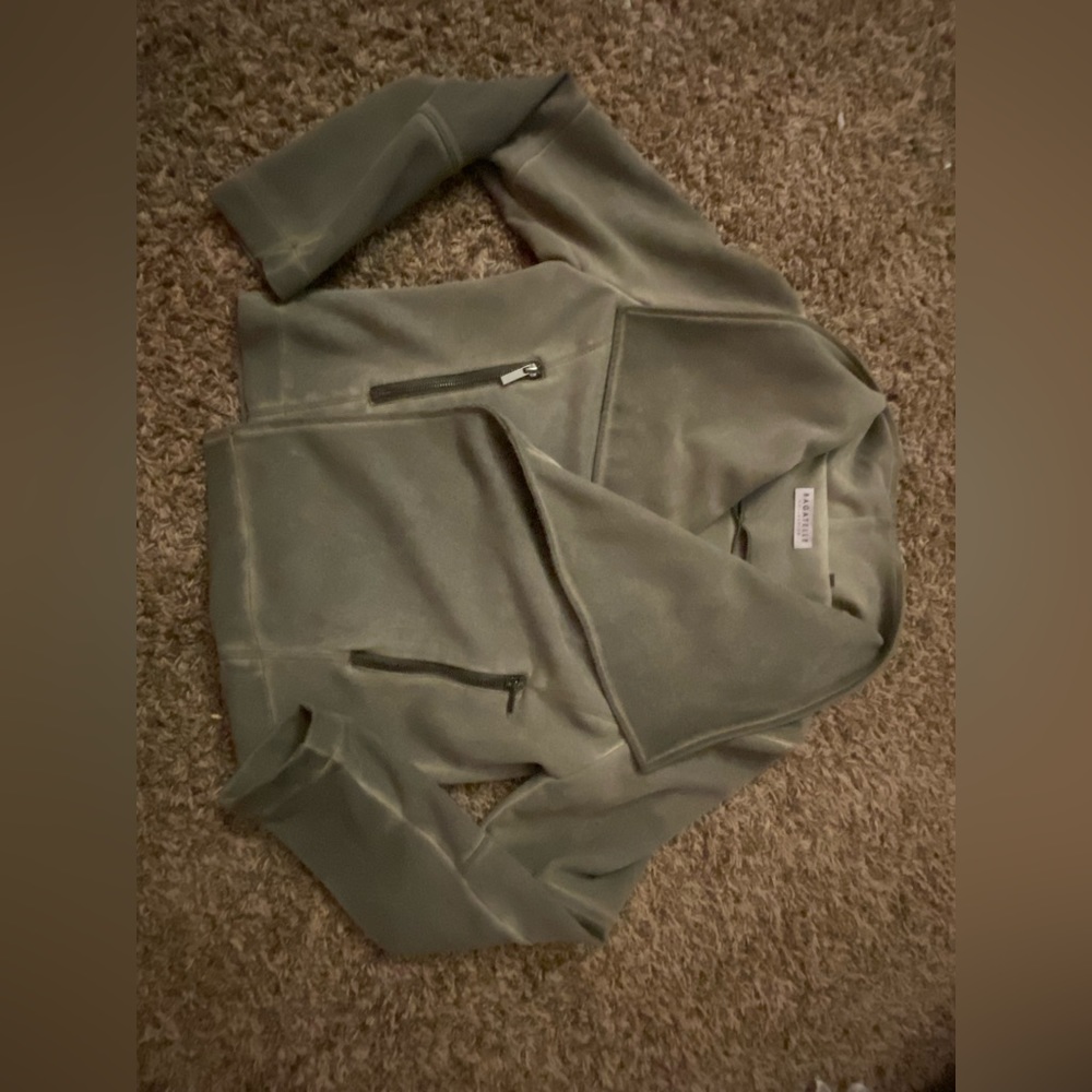 grey-green bagatelle coat.